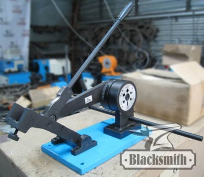 Дисковый ручной инструмент для резки металла Blacksmith MR8 - вид 3 миниатюра