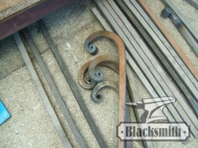 Станок для формовки плотной лапки Blacksmith LP-120 - вид 3 миниатюра