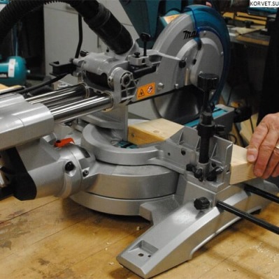 Торцовочная пила Makita LS1018LN - вид 1 миниатюра