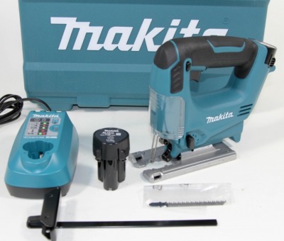 Аккумуляторный лобзик Makita JV100DWE (JV 100 DWE) - вид 3 миниатюра