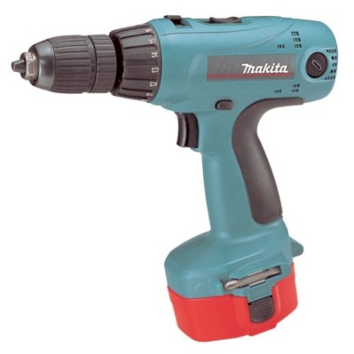 Аккумуляторная дрель-шуруповерт Makita 6337DWAE (6337 DWAE)