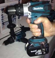 Аккумуляторная ударная дрель-шуруповерт Makita BHP458RFE (BHP 458 RFE) - вид 1 миниатюра