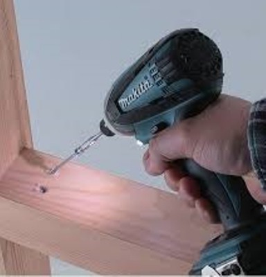 Аккумуляторный ударный шуруповерт Makita BTD134RFE (BTD 134 RFE) - вид 1 миниатюра