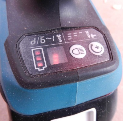 Аккумуляторный ударный шуруповерт Makita BTP141RFE (BTP 141 RFE) - вид 2 миниатюра