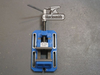 Станочные тиски неповоротные Blacksmith WA3-100 - вид 2 миниатюра