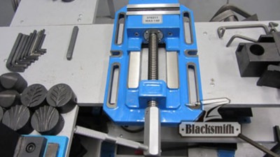 Станочные тиски неповоротные Blacksmith WA3-140 - вид 3 миниатюра