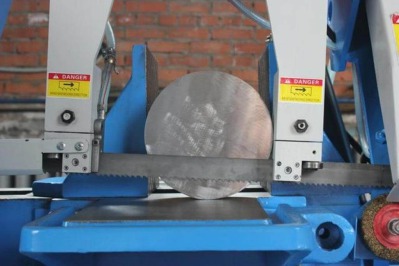 Станок ленточнопильный Universal GW4038 925293 - вид 2 миниатюра