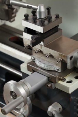 METALMASTER MML 2140 V станок токарный настольный с проходным отверстием шпинделя 38мм - вид 1 миниатюра
