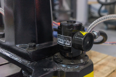 STALEX MSB-32 Vario станок сверлильно-резьбонарезной Ø32/М20 мм, СОЖ,1,5 кВт, 380В - вид 5 миниатюра